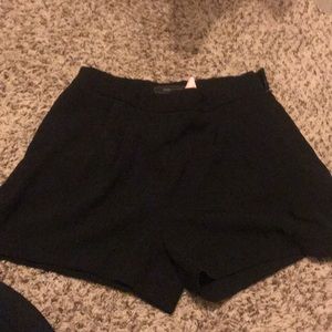 Bcbg black shorts